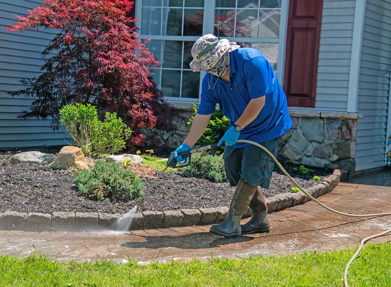 residential exterior power washing services in collinsville il