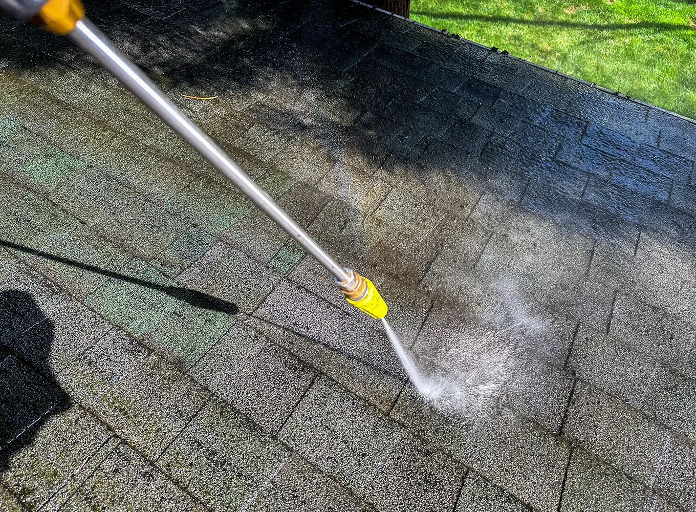 roof washing and cleaning services in collinsville illinois
