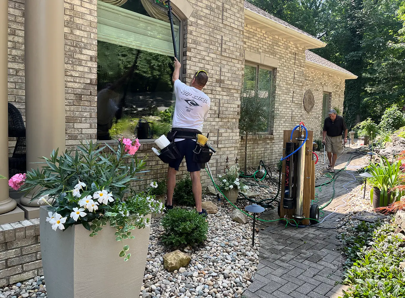 window cleaning and washing services in Collinsville IL